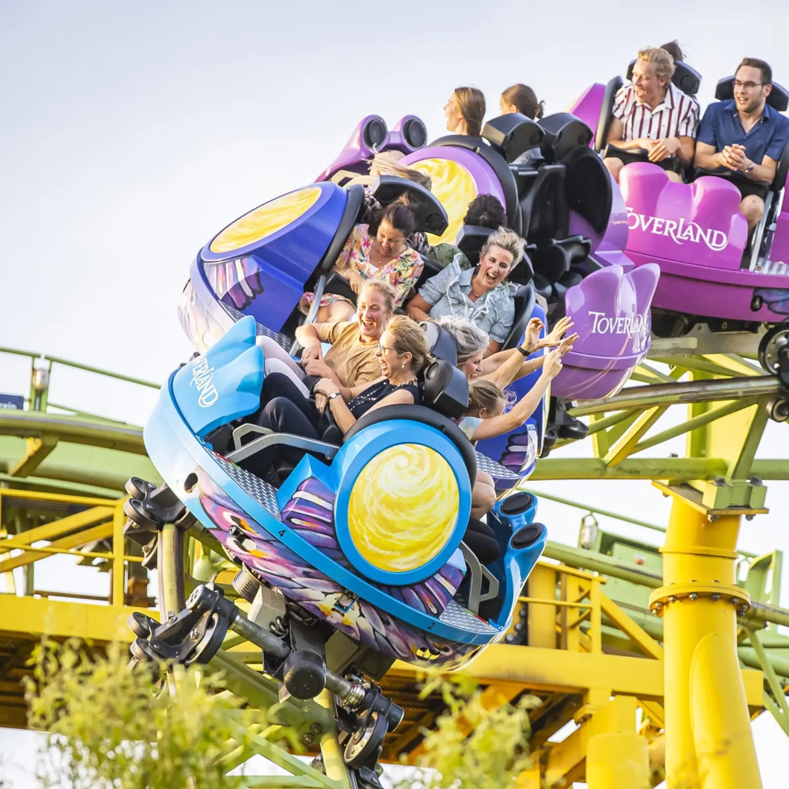 Dwervelwind - spinning coaster - attractions | Theme Park Toverland