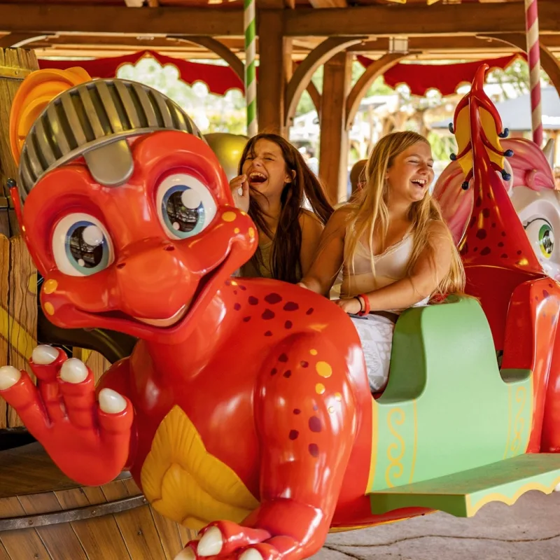 Jumping Juna tieners