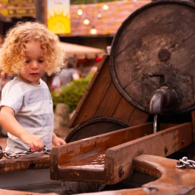 Sparkys Splash Dock kids water