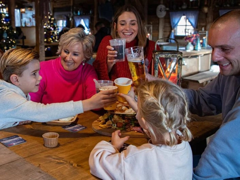 Almhut Winter Laguna