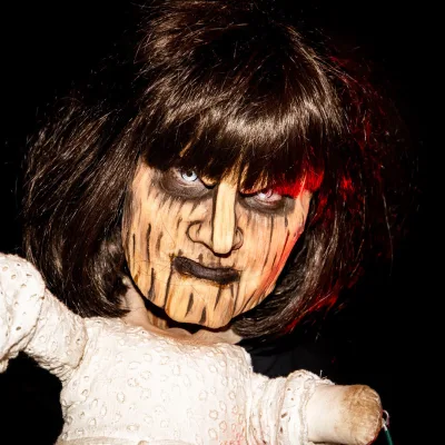 Halloween Nights Dollhouse close 2
