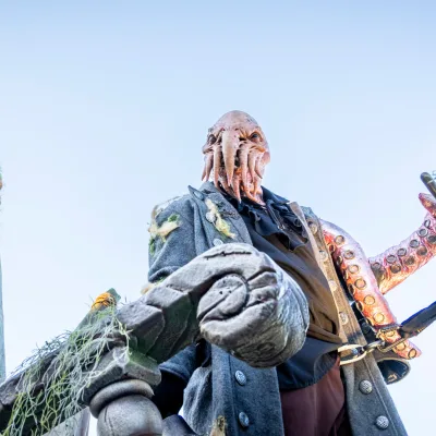 Halloween Nights Shadows parade