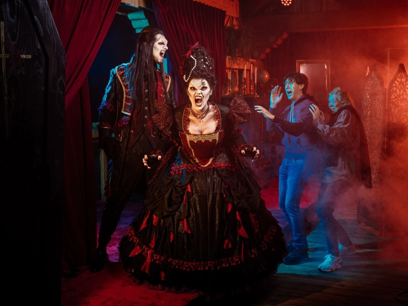 Unmasked Waltzthrough gravin